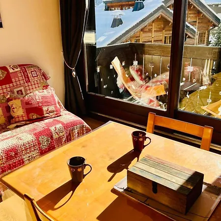 Bright With Balcony Views Of Mont Blanc Parking Appartement
