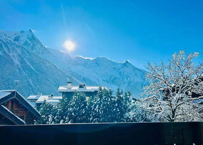 Апартаменты Bright With Views Of Mont Blanc